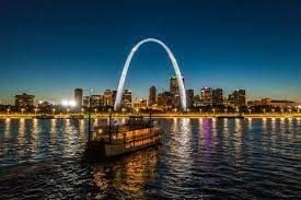 12/31 New Year's Eve Dinner Cruise on the Mississippi