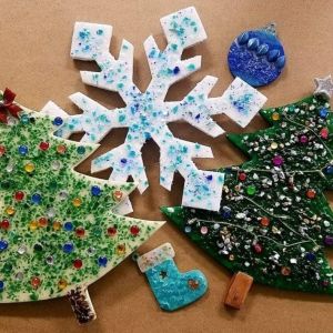 12/07 Kids Christmas Crafts at Shattered Glass Designs