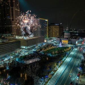 12/31 New Year's Eve at Winterfest at the Arch