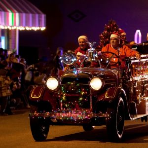 12/06 Bright Night Christmas Parade in Columbia