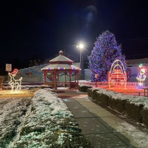 12/07 Annual Tree Lighting in Overland