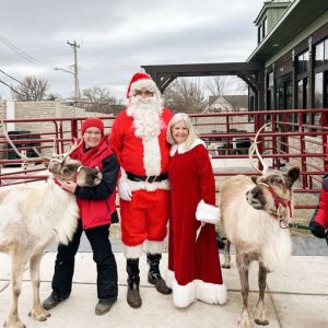 12/07 Live Reindeer & Holiday Fun at Planthaven Farms