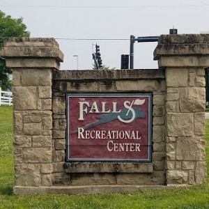 The Falls Mini Golf
