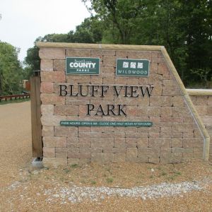 Bluff View Park Trail